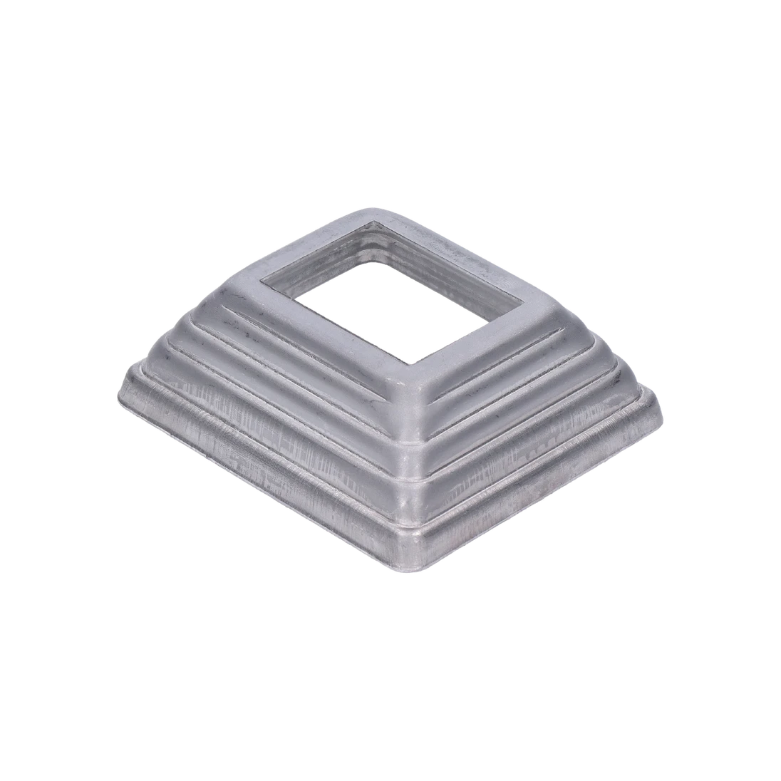 Krytka plechová, 85 x 75 x 29 mm, díra: 42 x 32 mm